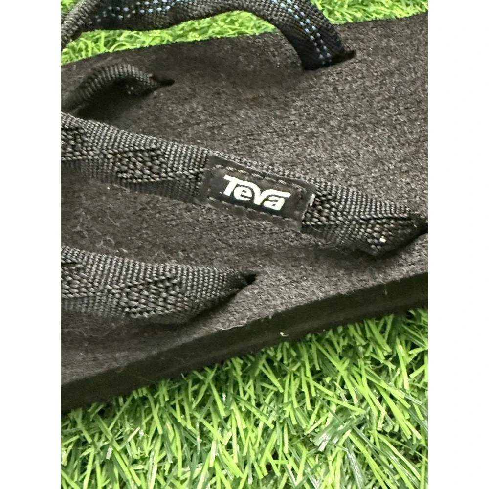 Teva Women's Olowahu Flip Flop Cris-Cross Mush Sandal Black NWOT Women's 9